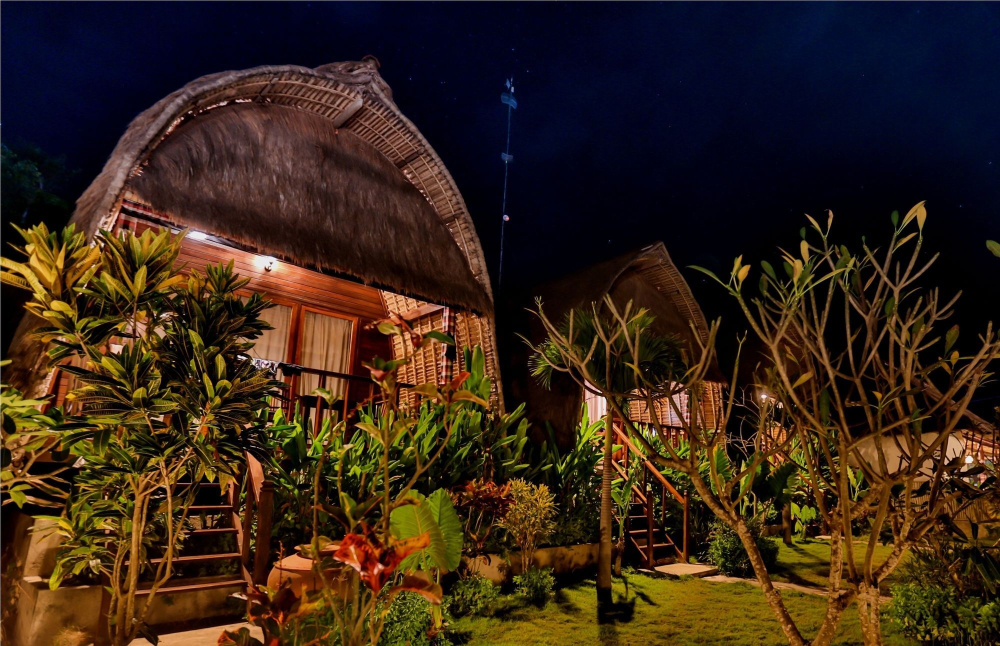 Sunset Coin Lembongan Hotel Nusa Lembongan Exterior foto