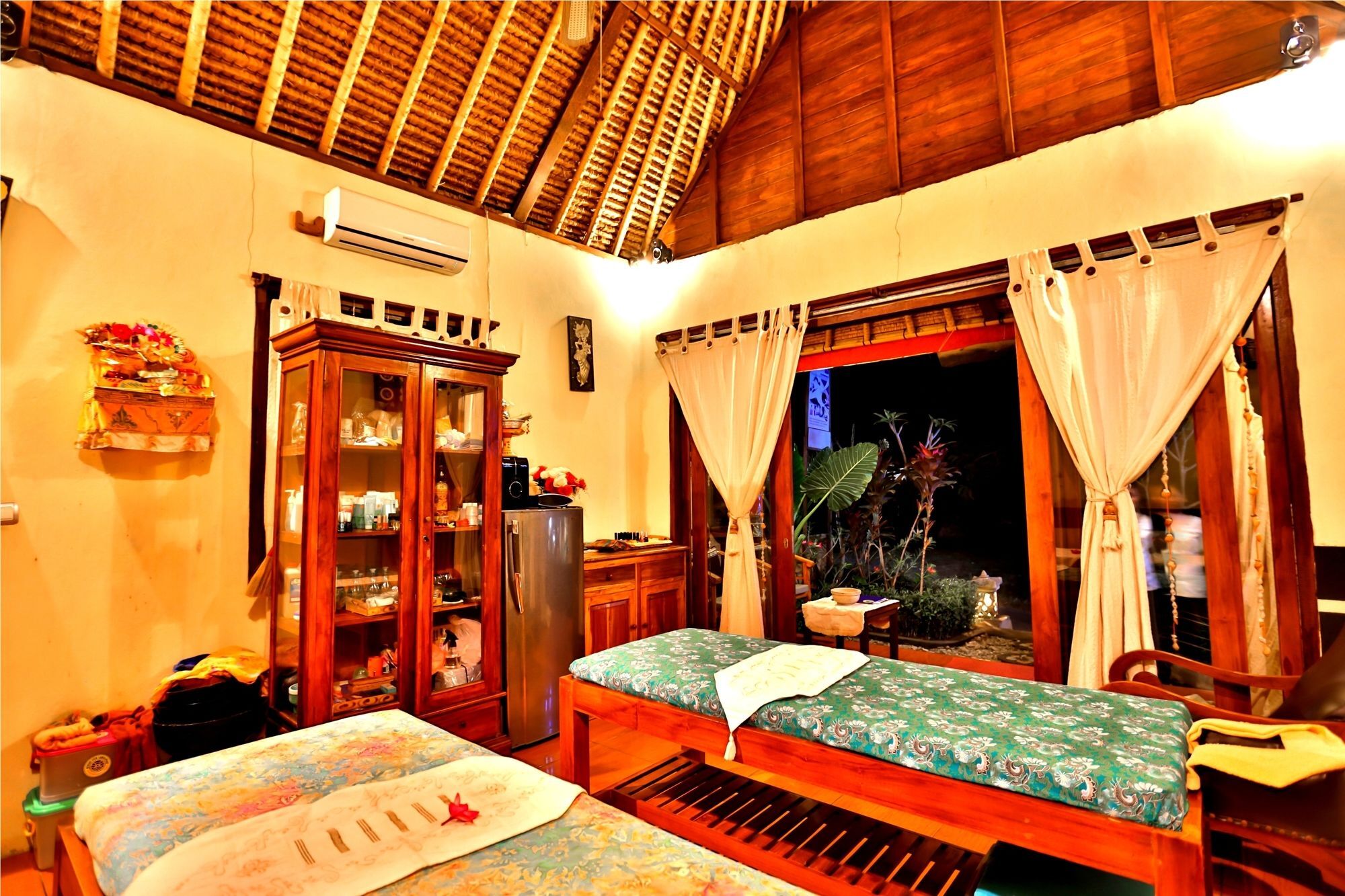 Sunset Coin Lembongan Hotel Nusa Lembongan Exterior foto