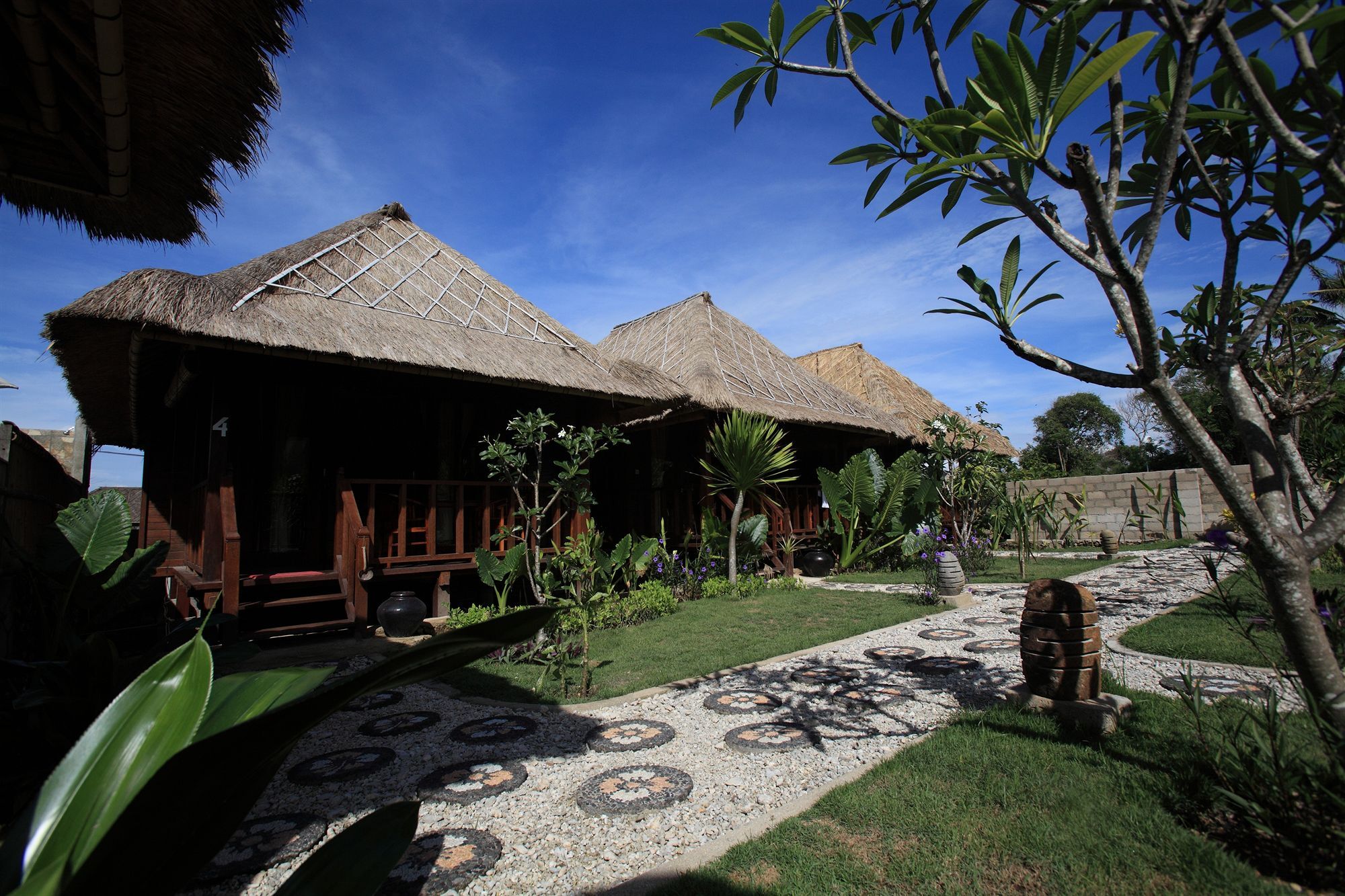 Sunset Coin Lembongan Hotel Nusa Lembongan Exterior foto