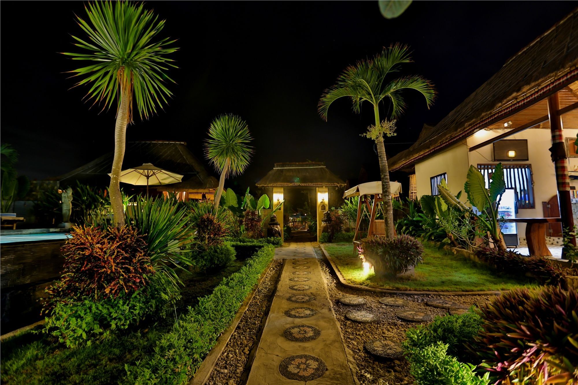 Sunset Coin Lembongan Hotel Nusa Lembongan Exterior foto